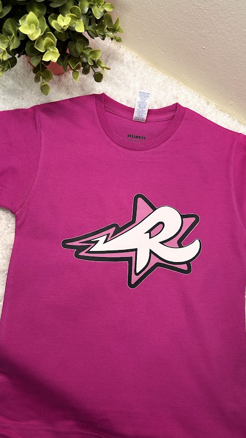 T-shirt personalizada com logo DreamGift